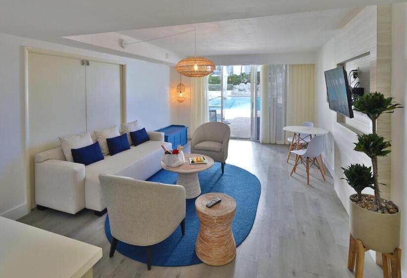 هتل Trump International Beach Resort   Sunny Isles Beach