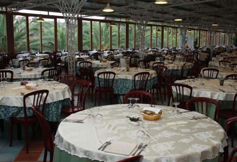 ホテル Villaggio Calaghena