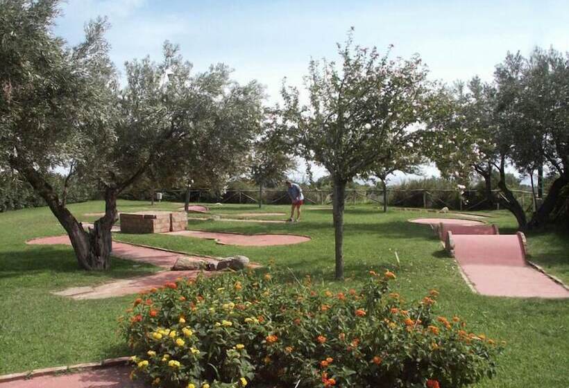 ホテル Villaggio Calaghena