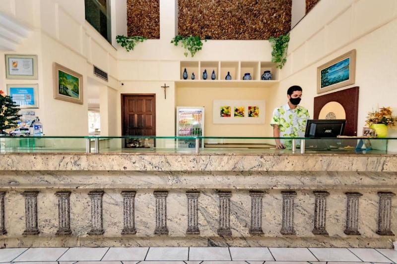 Yak Beach Hotel Ponta Negra