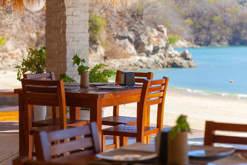 Marina Resort & Beach Club