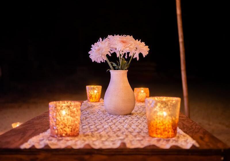 Marina Resort & Beach Club