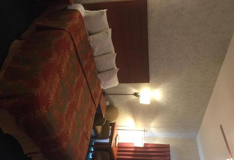 فندق على الطريق Miners Inn