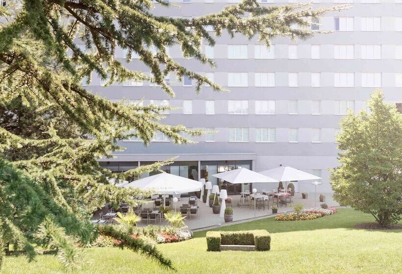 Novotel Suites Geneve Aeroport