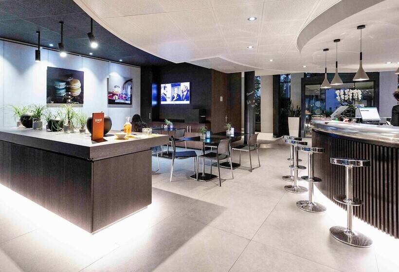 Novotel Suites Geneve Aeroport