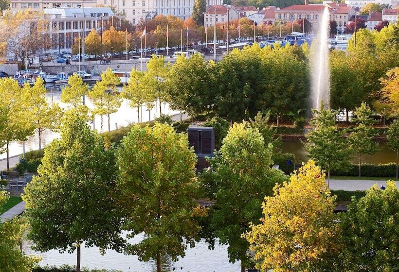 Novotel Suites Nancy Centre