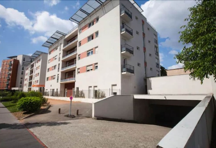 Apparthotel Privilodges Lyon Lumière