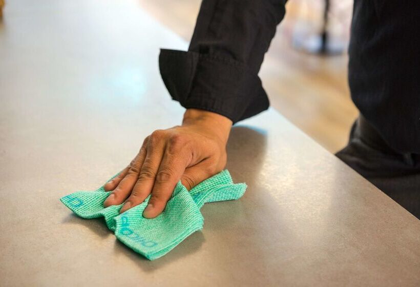 Brit Hotel Codalysa Marne La Vallée   Torcy