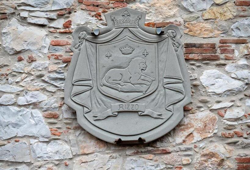 تختخواب و صبحانه Castello Dei Templari
