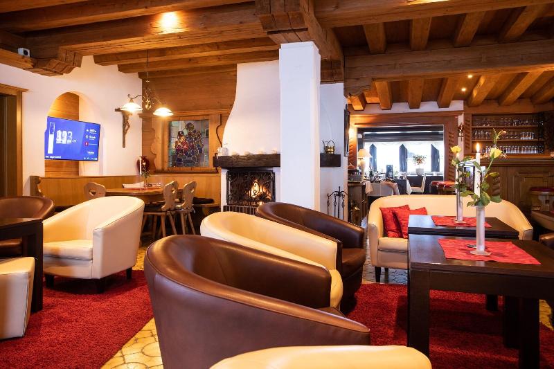 호텔 Astoria & Pension Tirol