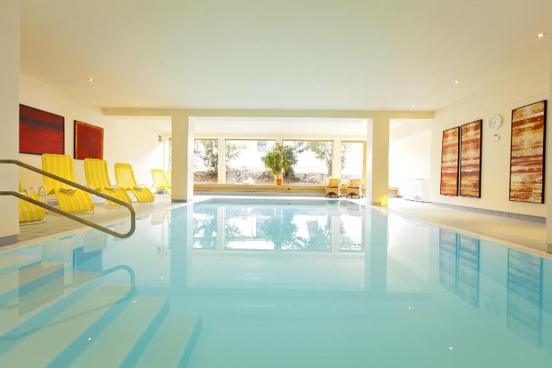 호텔 Astoria & Pension Tirol