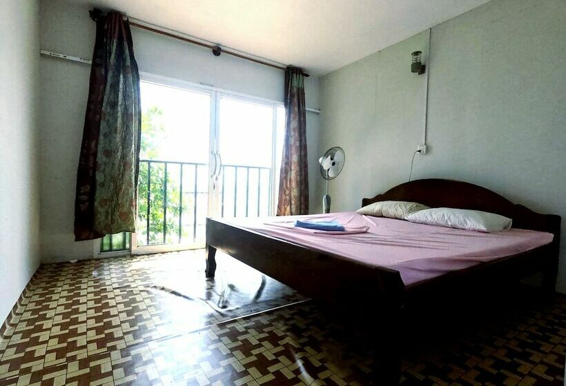 호텔 Beyond Beach Resort