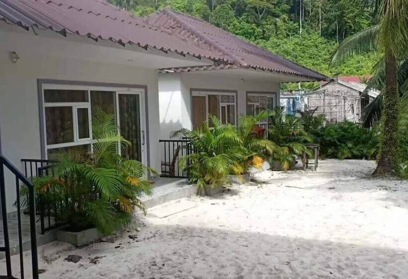 호텔 Beyond Beach Resort