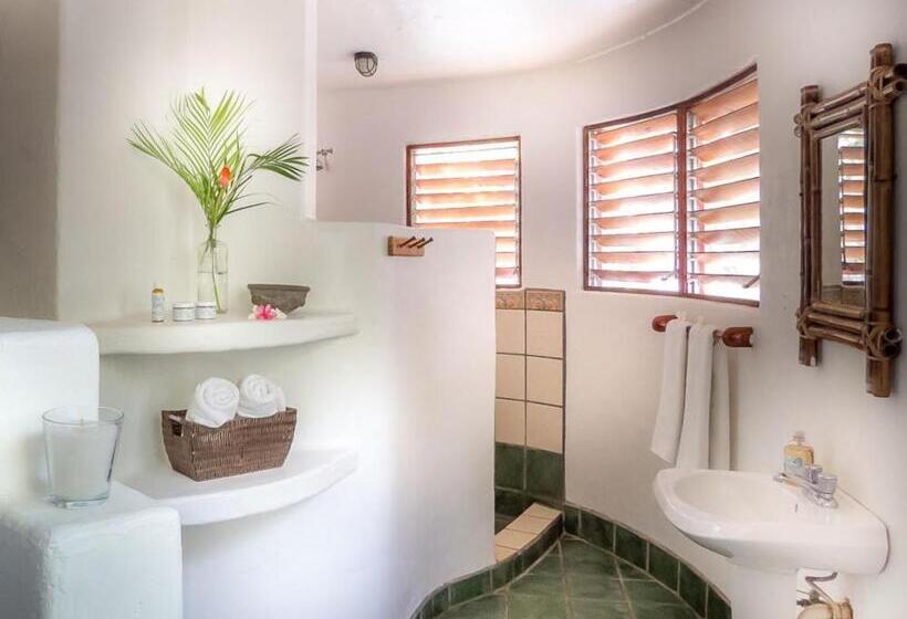 هتل Encanta La Vida