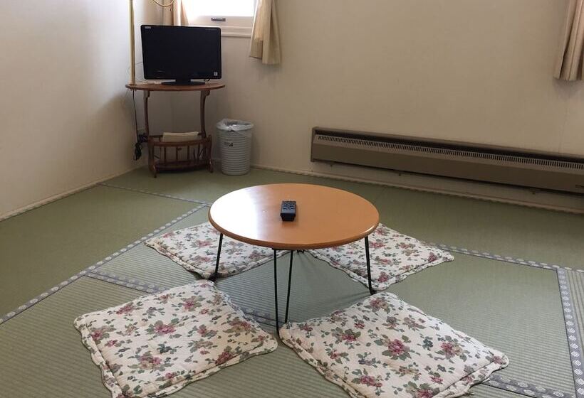 هتل Guest House Bunk