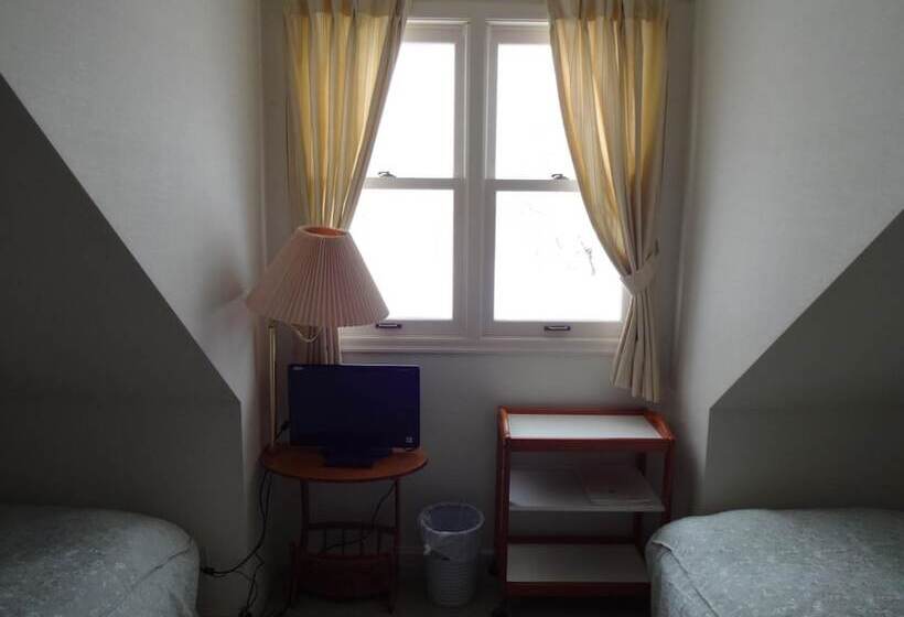 هتل Guest House Bunk