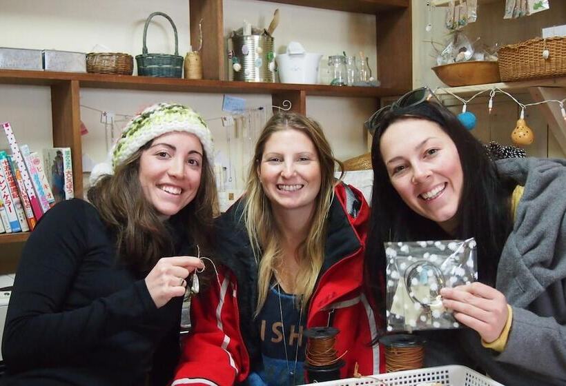 هتل Guest House Bunk