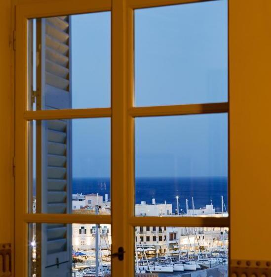 هتل Guesthouse Lila