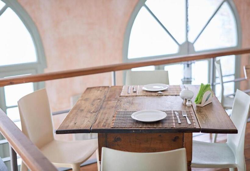 هتل Guesthouse Lila