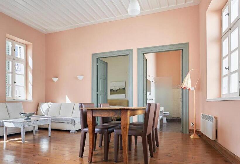 هتل Guesthouse Lila