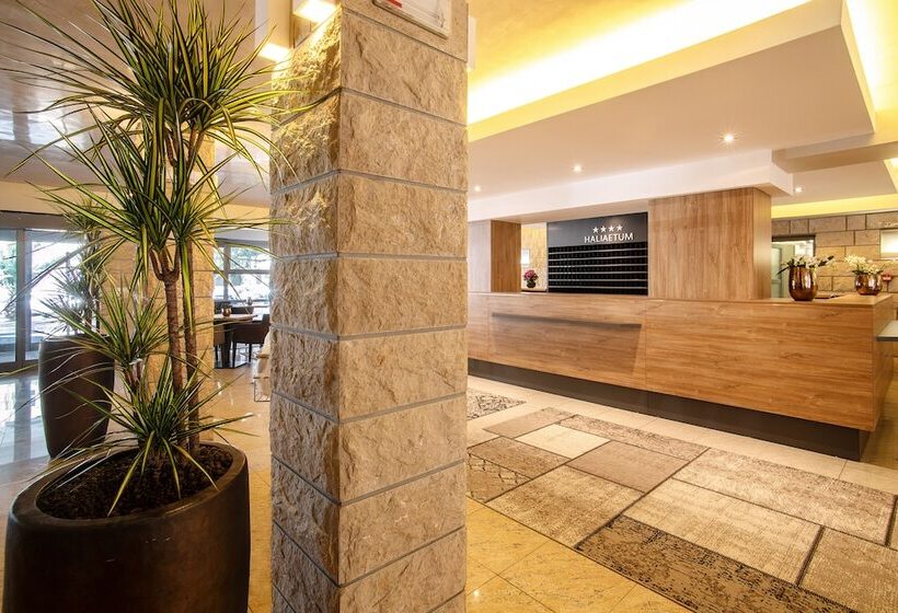 هتل Haliaetum San Simon Resort