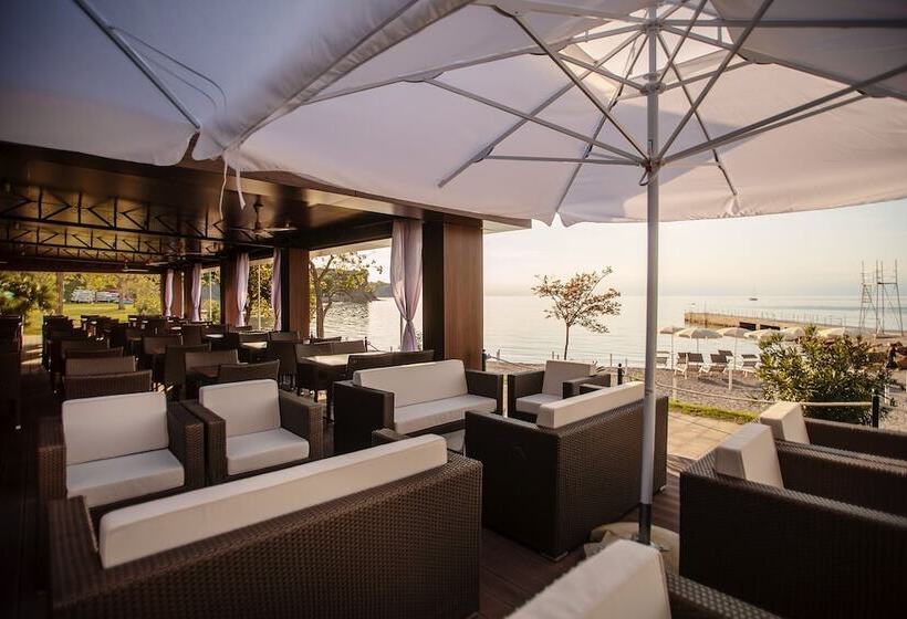 هتل Haliaetum San Simon Resort