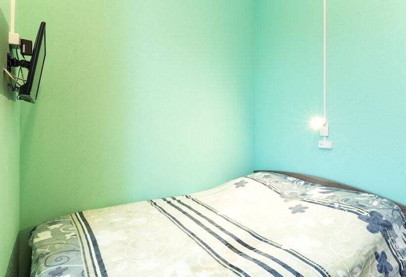 فندق Happy Holiday Hostel