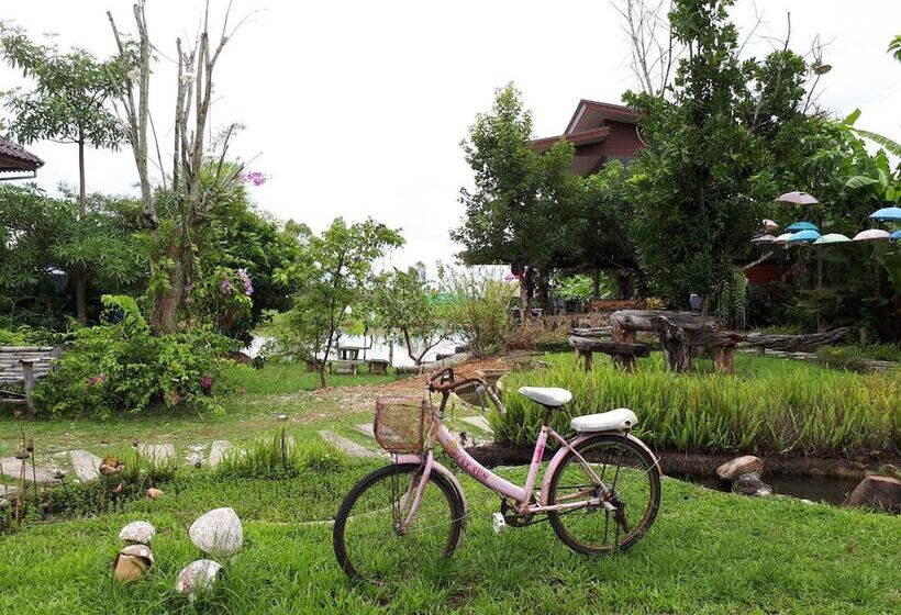 فندق Karuna Resort