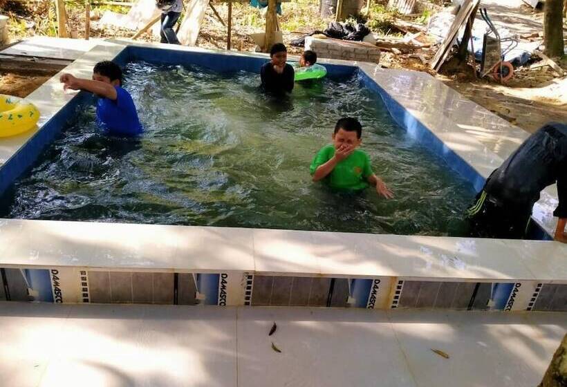 فندق Nur Ainur Inn