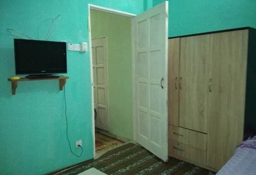 فندق Nur Ainur Inn