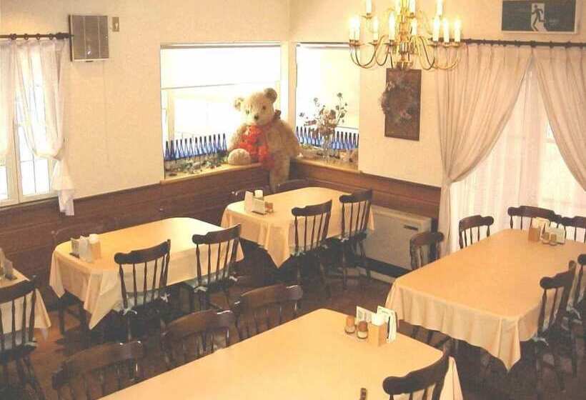 فندق Pension Nanatsumori Family