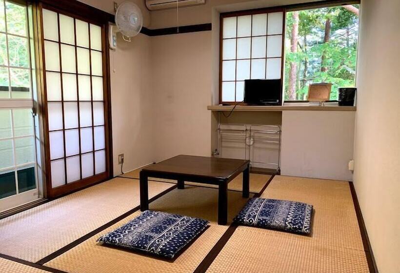 فندق Pension Nanatsumori Family