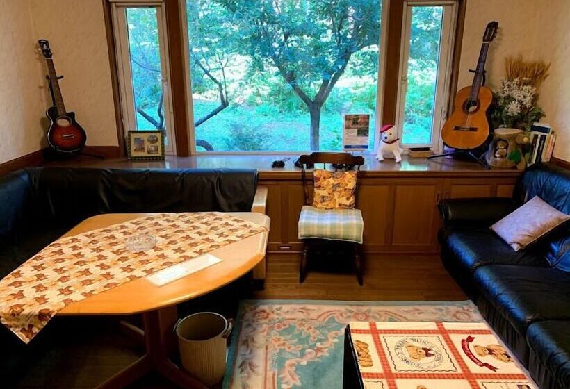 فندق Pension Nanatsumori Family