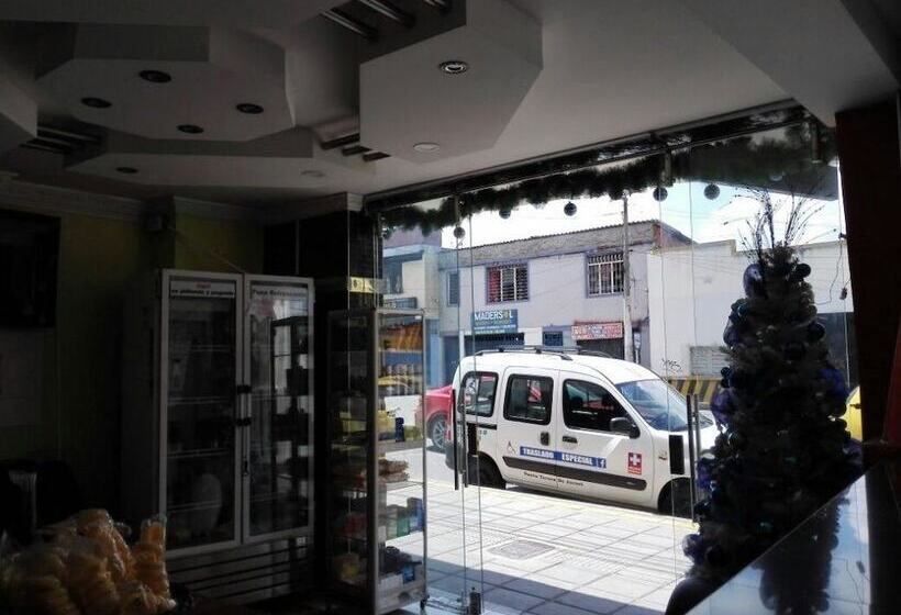 בית מלון כפרי San Rey