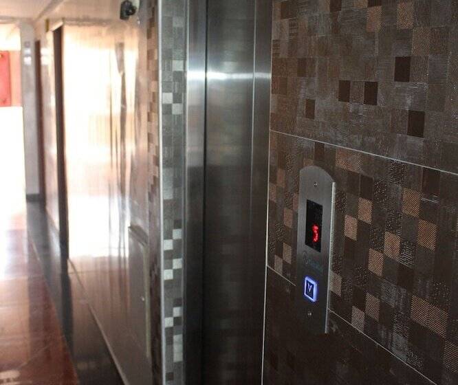 בית מלון כפרי San Rey