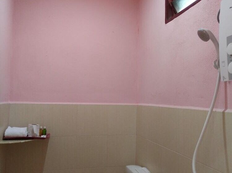 هتل Sri Melor Inn