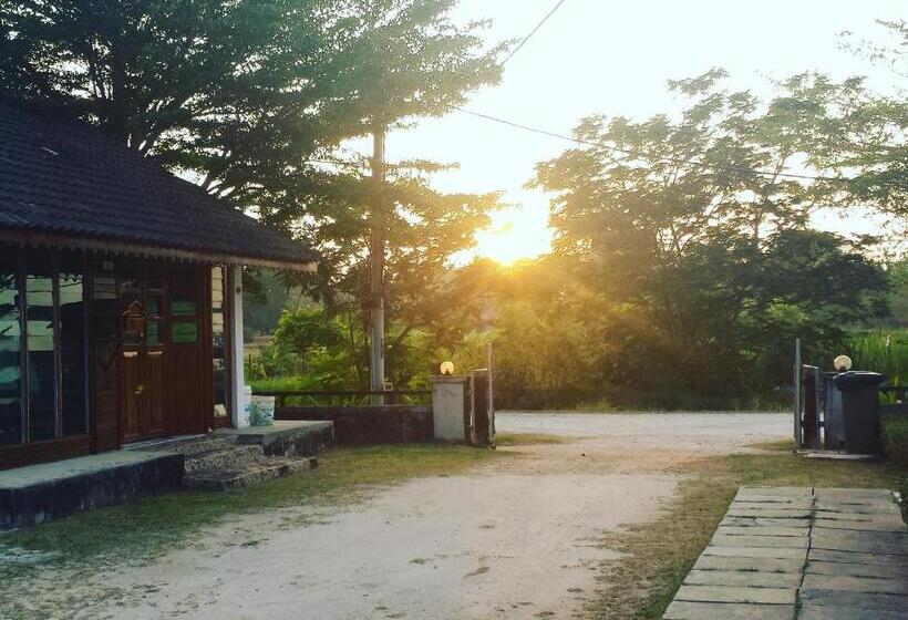 酒店 Tanabendang Banglos