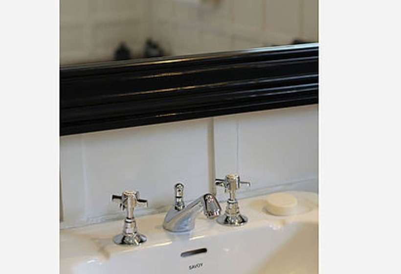 בית מלון כפרי The Planters House