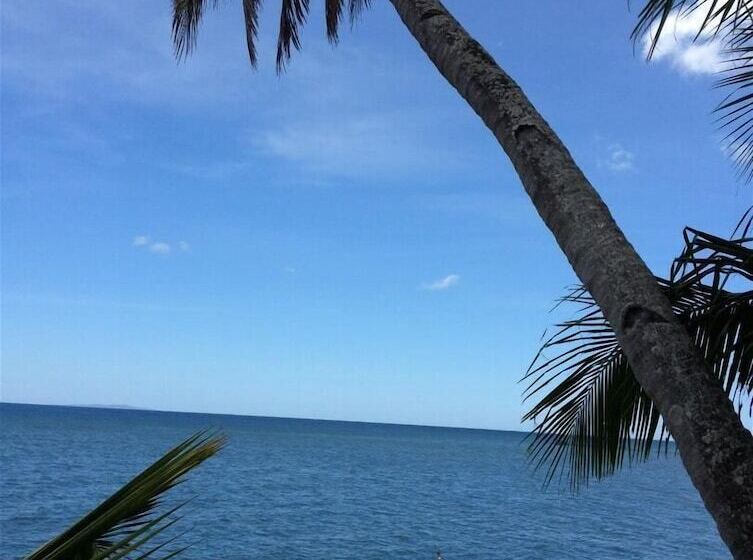 هتل Ucoy Beach Resort