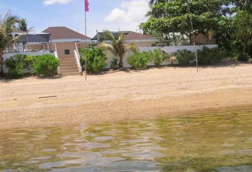 هتل Ucoy Beach Resort