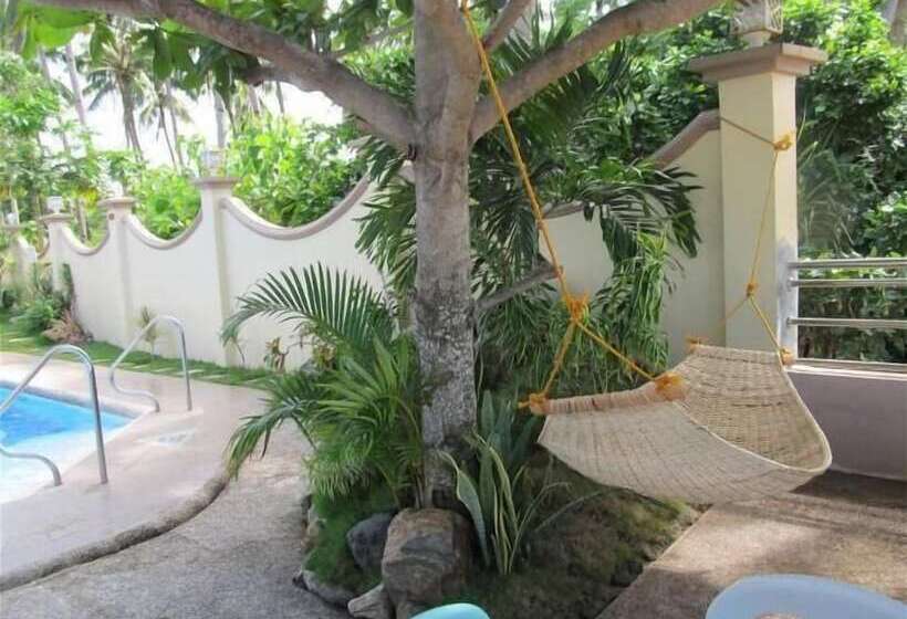 هتل Ucoy Beach Resort