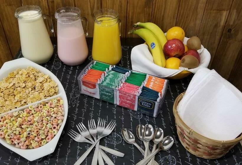 پانسیون Hostel Brown