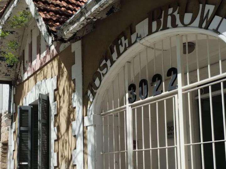 پانسیون Hostel Brown