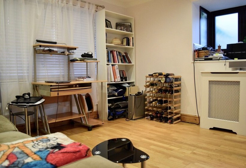 2 Bedroom House With Garden In Bermondsey