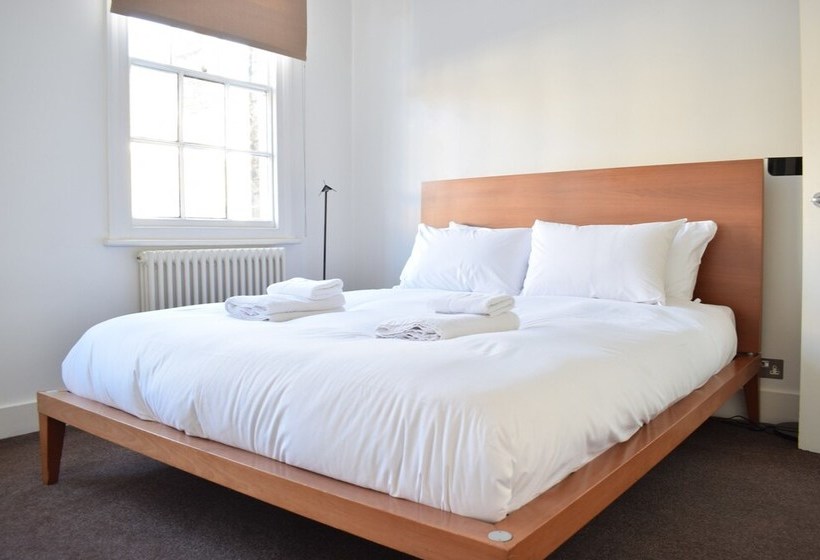 Central 2 Bedroom House In Waterloo