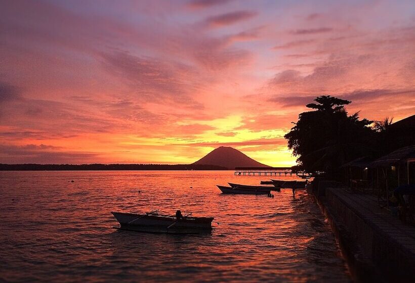 Отель Onong Resort