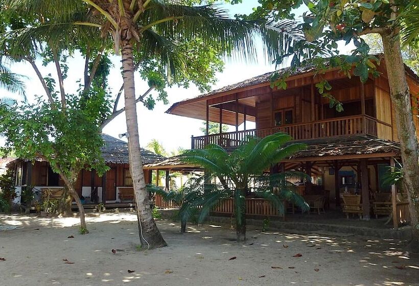 Отель Onong Resort