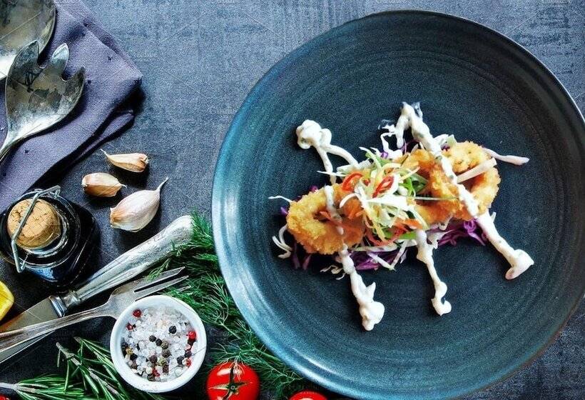 Отель Onong Resort