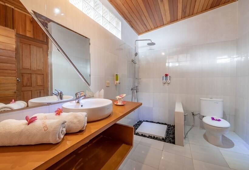 Отель Onong Resort