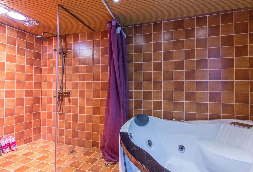 Пансион Lijiang Happy Yufu Inn